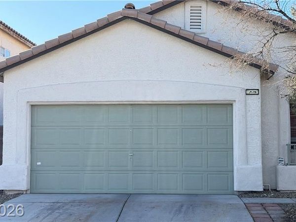 7873 Blue Brook Drive , Las Vegas, NV 89147