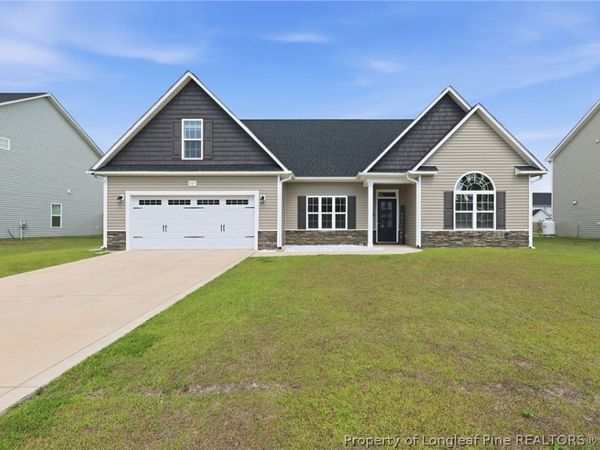 365 Whitestone Drive, Fayetteville, NC 28312