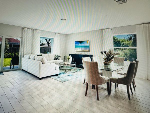 467 SW Jeanne Avenue, Port St. Lucie, FL 34953