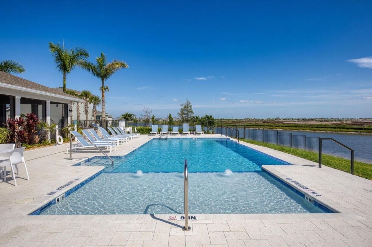 13621 SW Bally Drive, Port Saint Lucie, FL 34987 Photo