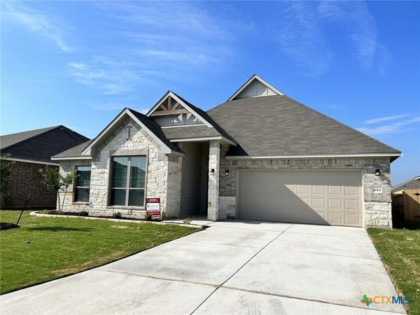 10211 Six Shooter Lane , Temple, TX 76502