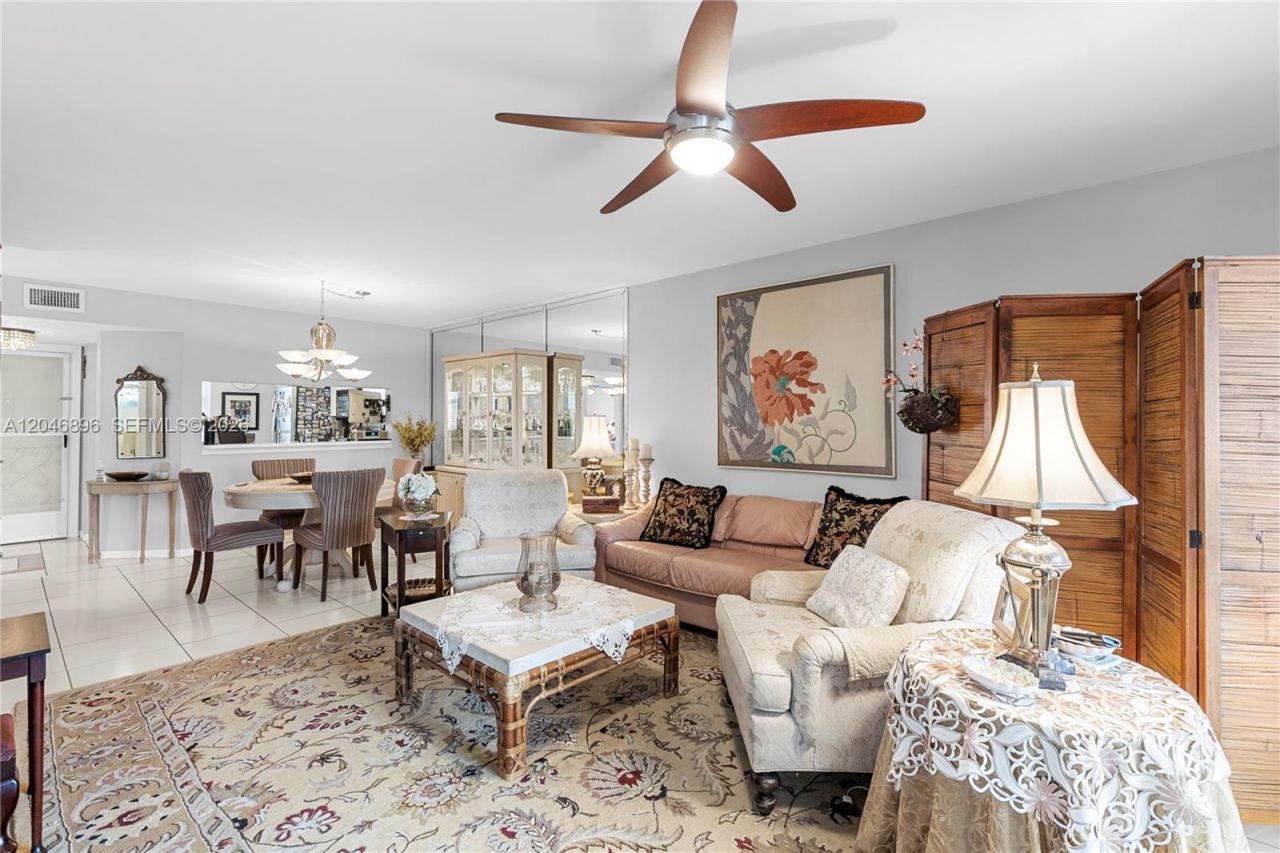 10160 NW 24th Pl, Unit 210, Sunrise, FL 33322 Photo
