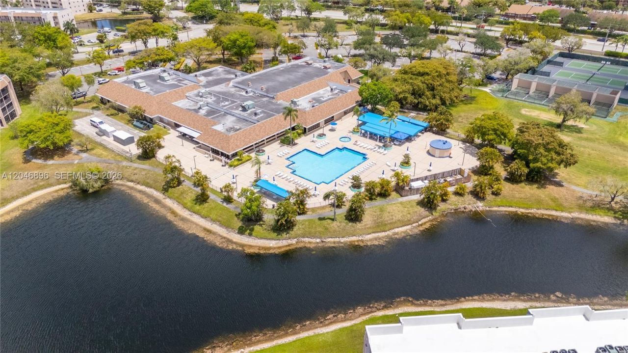 10160 NW 24th Pl, Unit 210, Sunrise, FL 33322 Photo