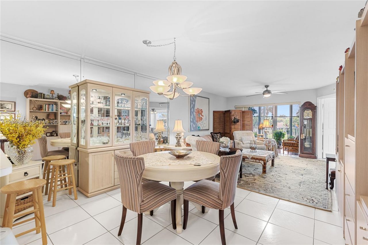 10160 NW 24th Pl, Unit 210, Sunrise, FL 33322 Photo