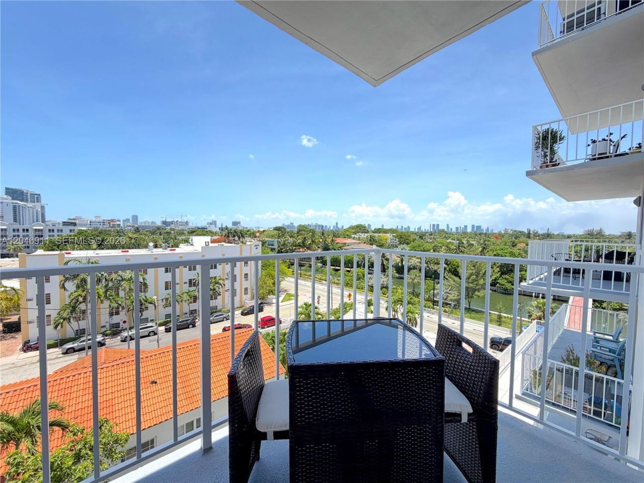 2829 Indian Creek Dr , Unit 605, Miami Beach, FL 33140 Photo