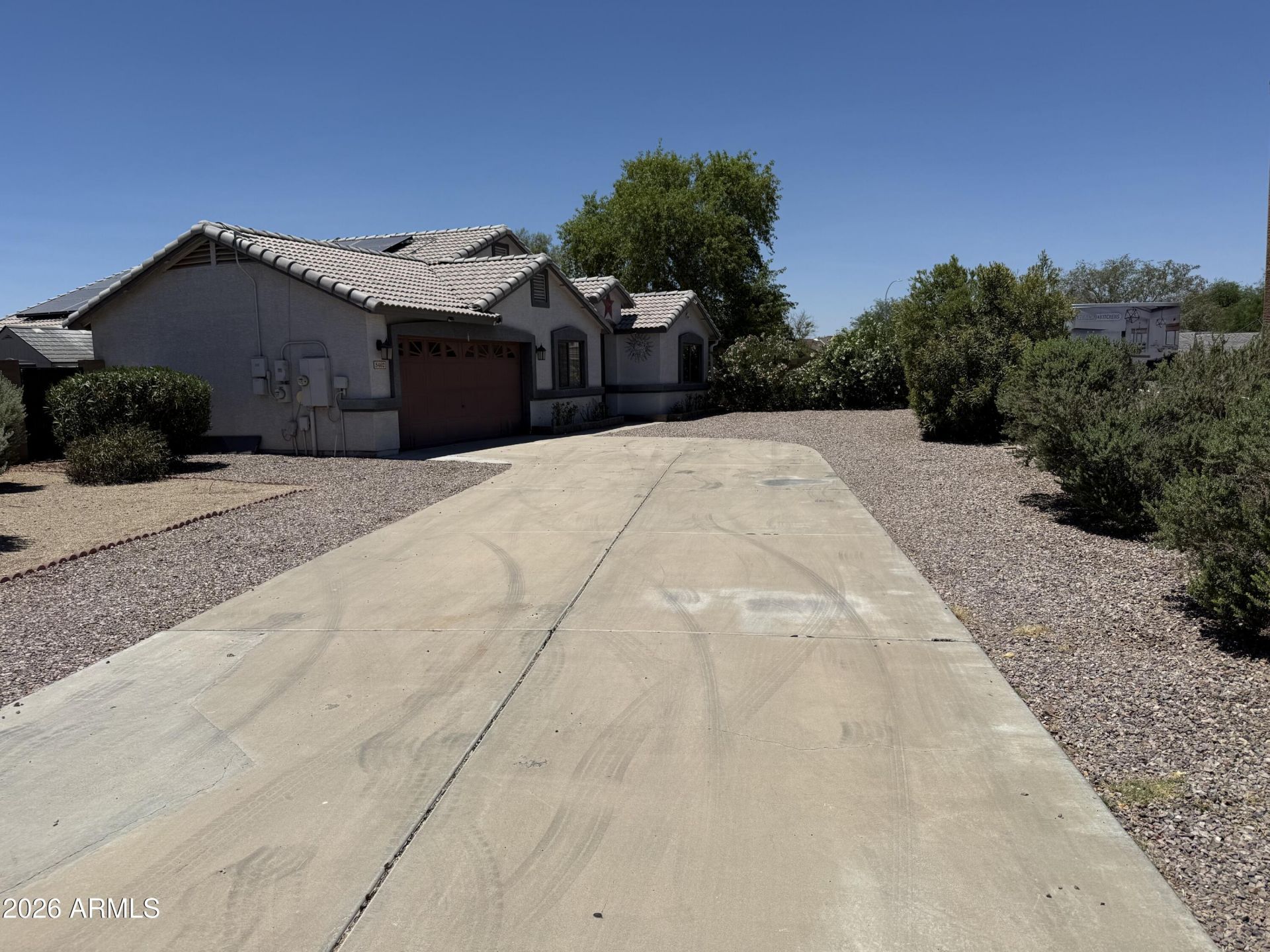 5462 N 77th Drive, Glendale, AZ 85303 Main Photo