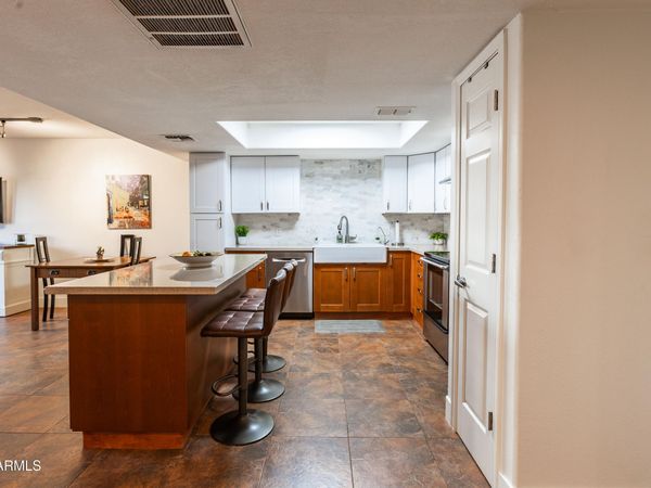 7830 E CAMELBACK Road, Unit 102, Scottsdale, AZ 85251
