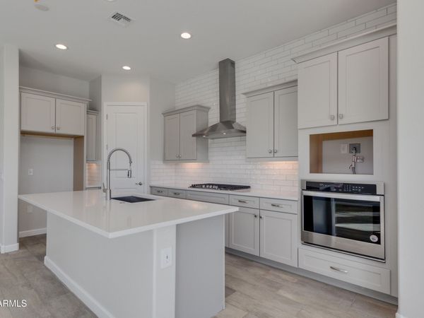 25111 N 27TH Way, Phoenix, AZ 85024