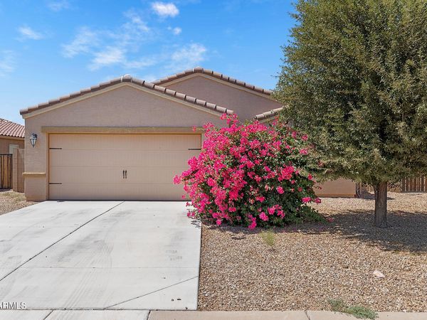 13112 E CHUPAROSA Lane, Florence, AZ 85132