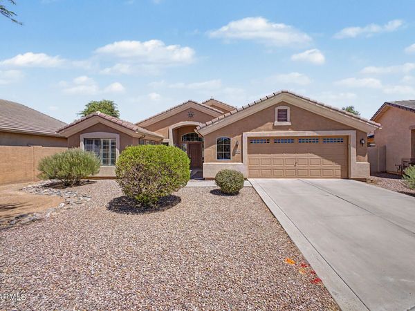 8605 W APACHE Street, Tolleson, AZ 85353