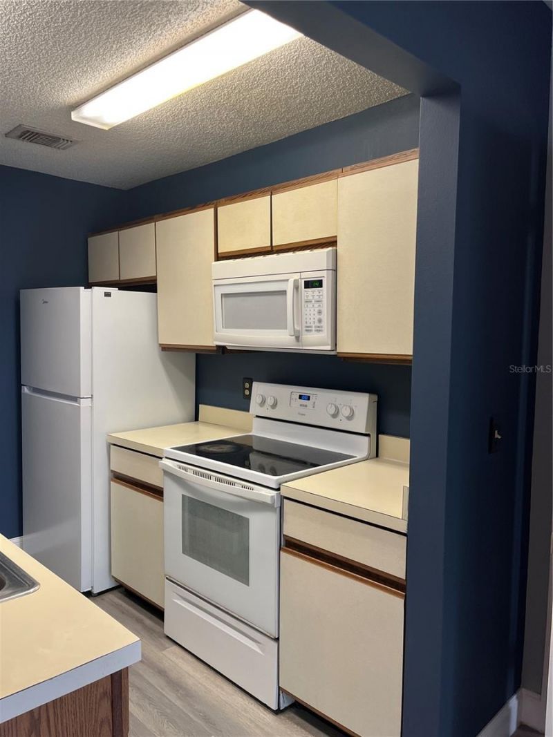 537 Sun Ridge Place , Unit 201, Altamonte Springs, FL 32714 Photo