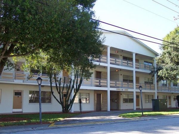 911 WASHINGTON AVENUE , Unit 305, LARGO, FL 33770