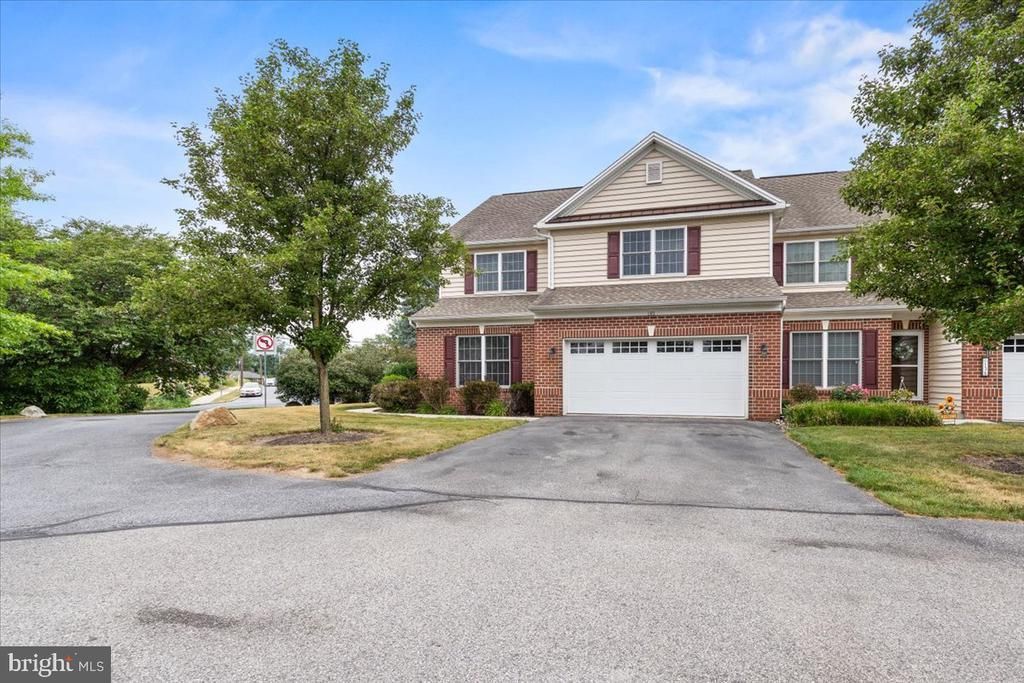 140 ASHFORD WAY, CAMP HILL, PA 17011