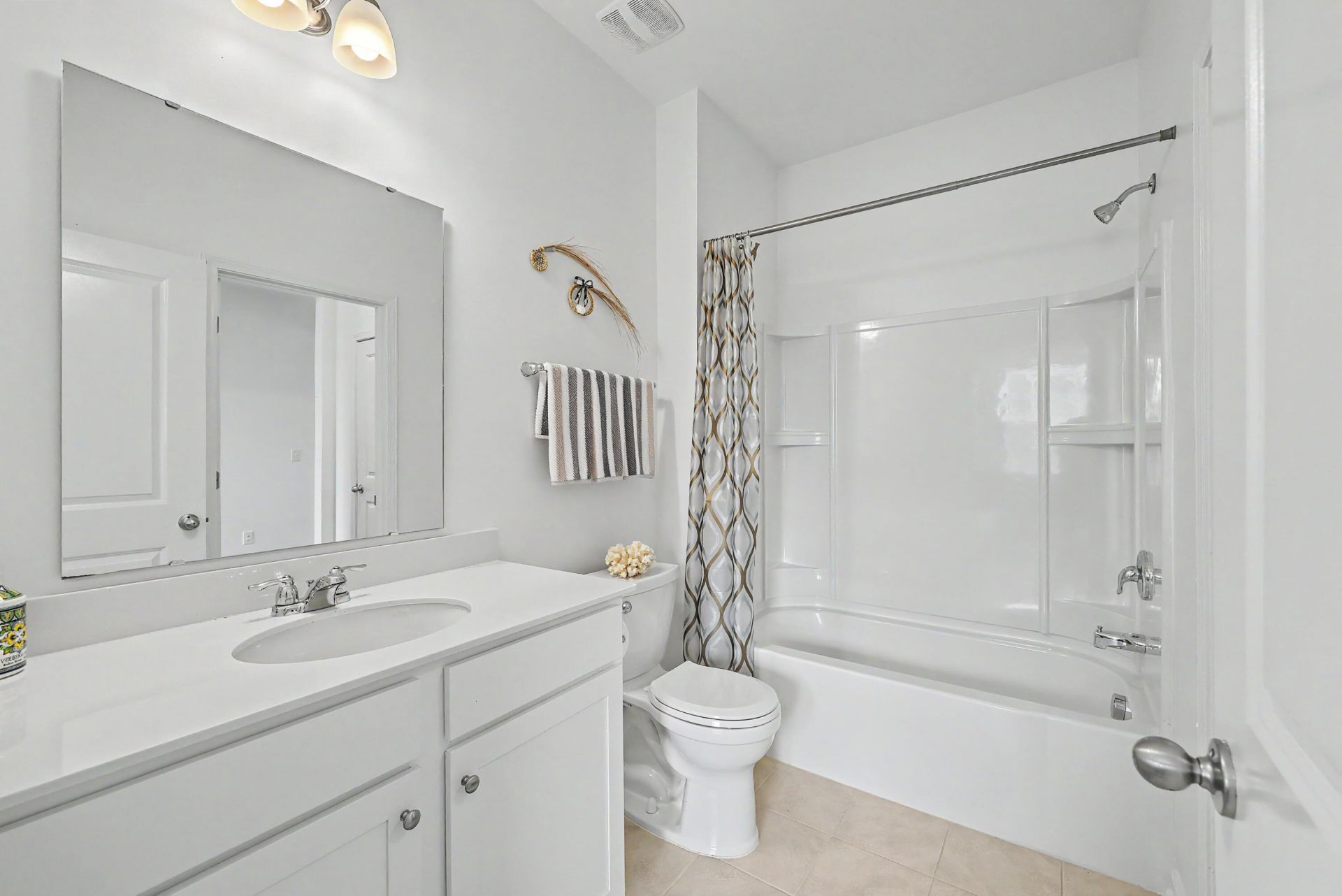 136 Airy Drive Photo 15
