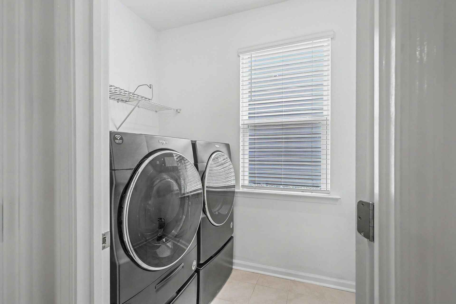 136 Airy Drive Photo 17