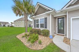 136 Airy Drive photo 4