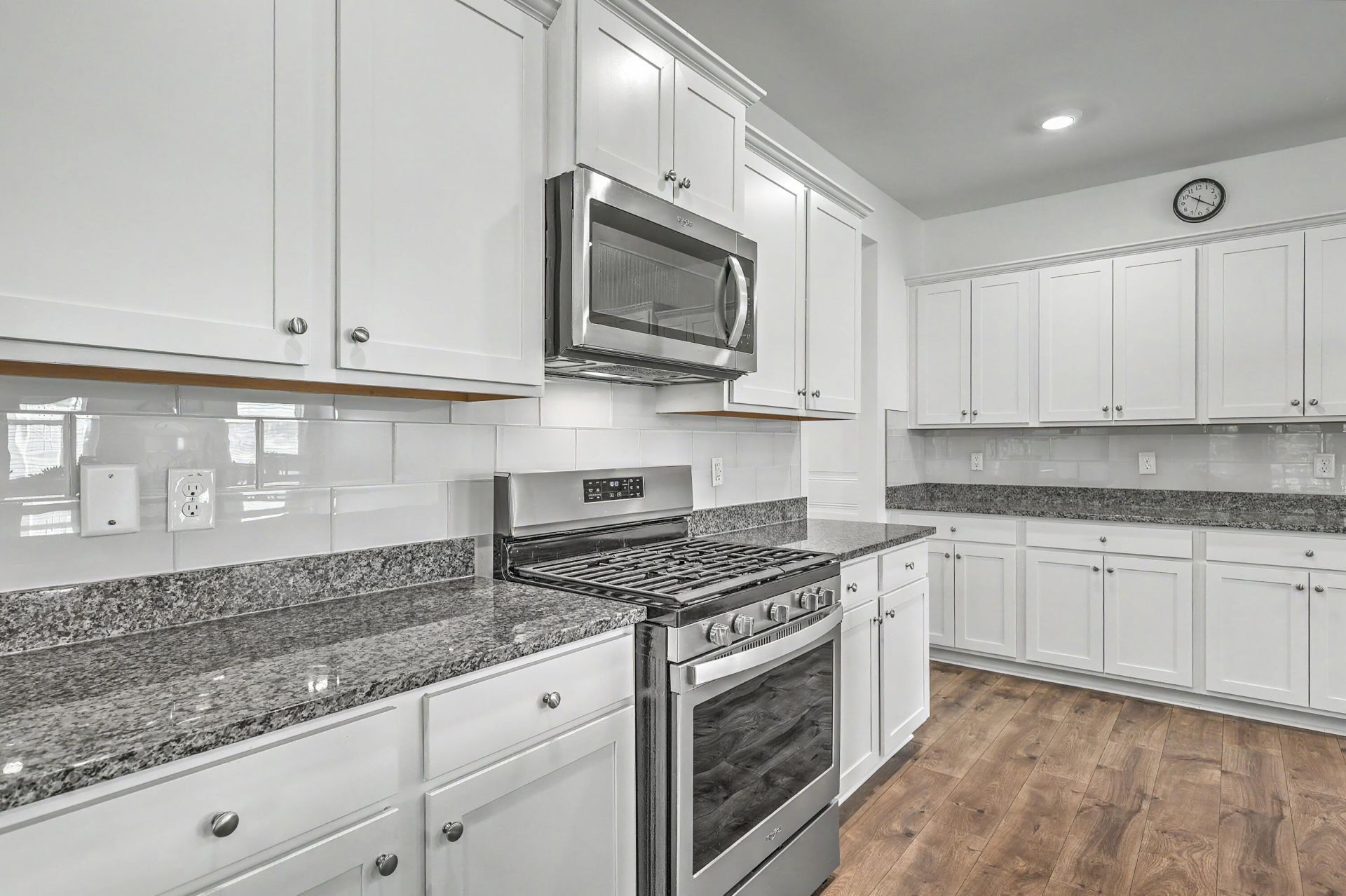 136 Airy Drive Photo 8