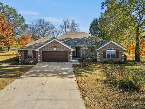 32 Cannich Drive , Bella Vista, AR 72715