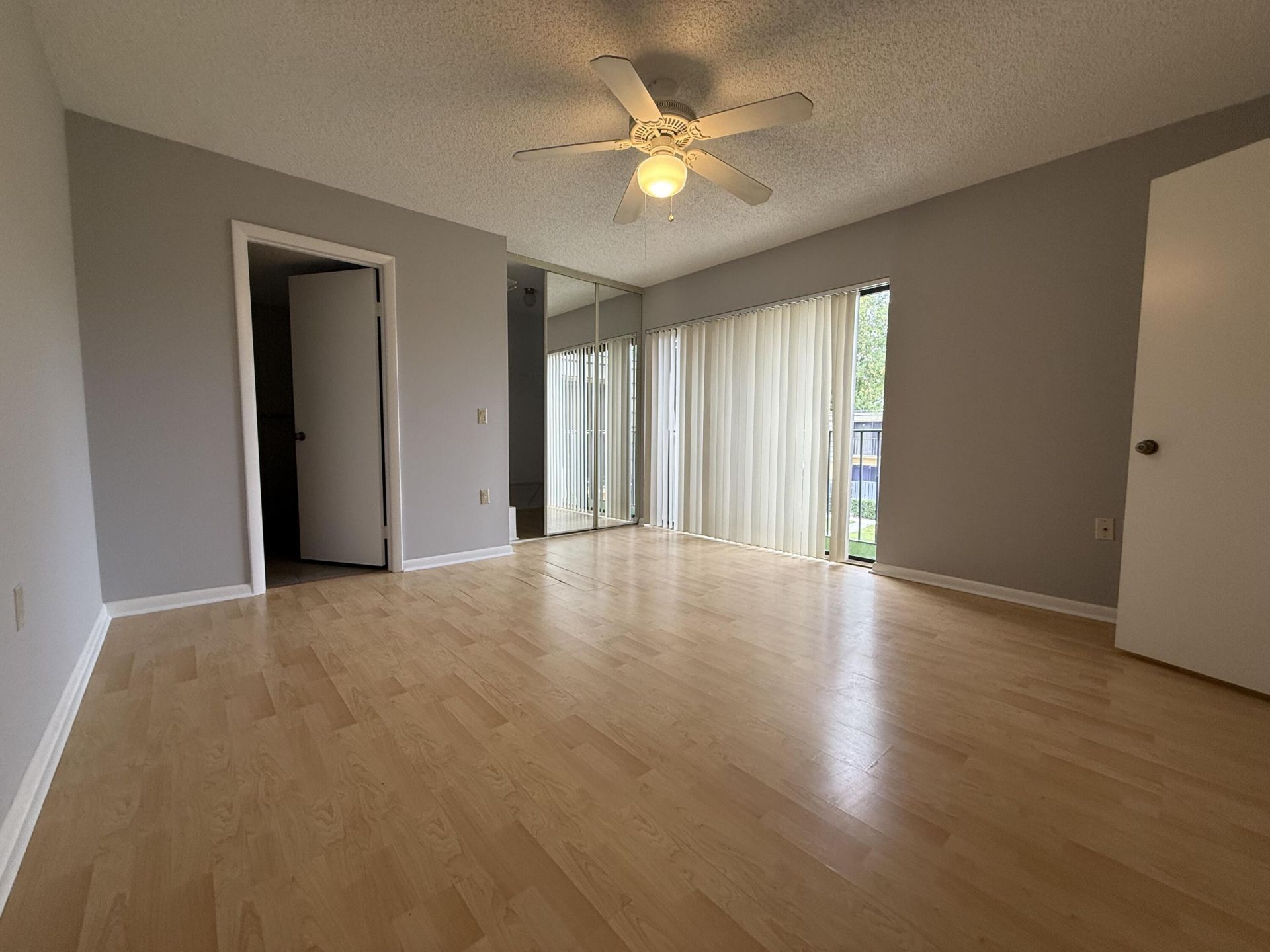 1603 16th Way, West Palm Beach, FL 33407 Photo