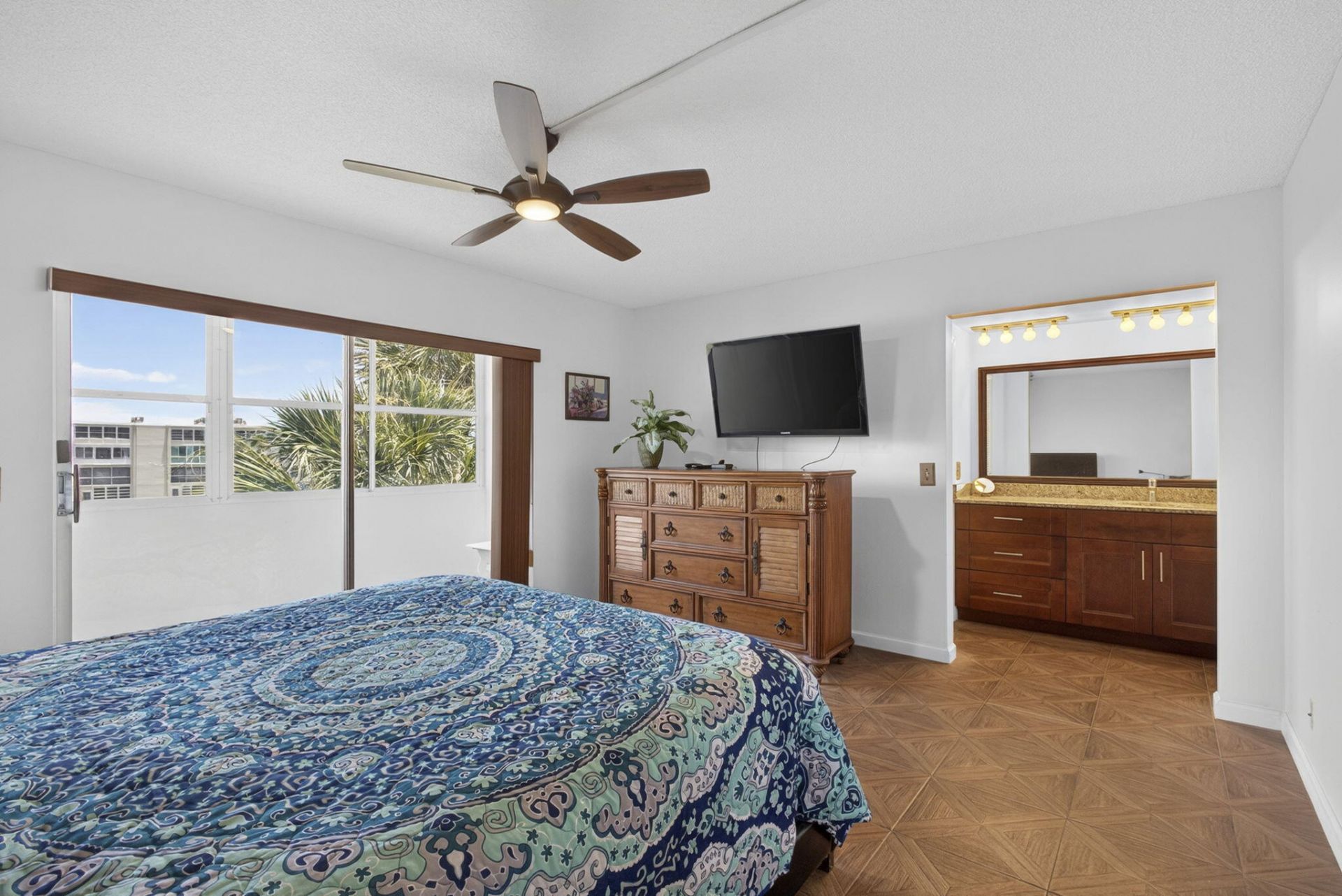 307 Wellington C, West Palm Beach, FL 33417 Photo
