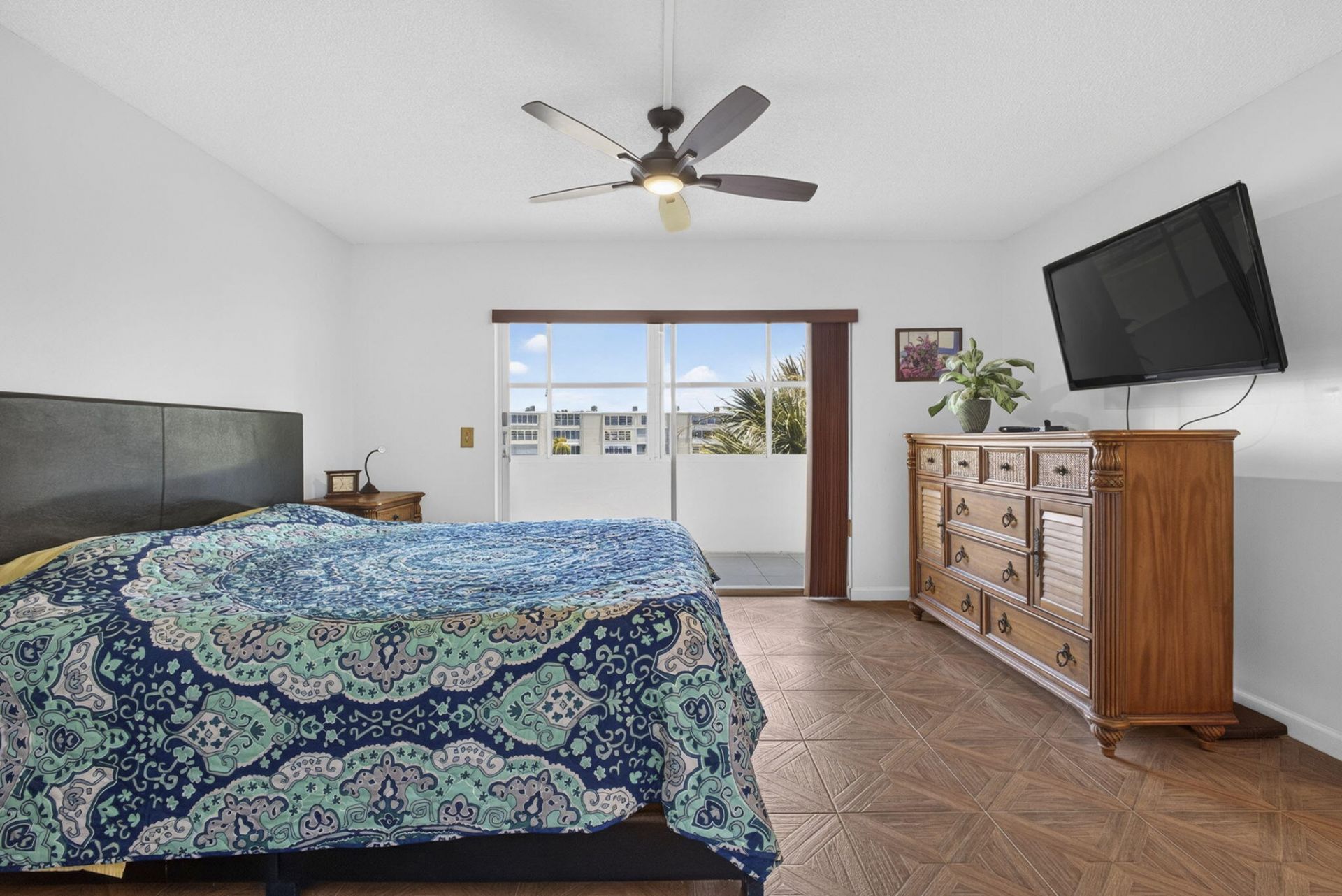 307 Wellington C, West Palm Beach, FL 33417 Photo