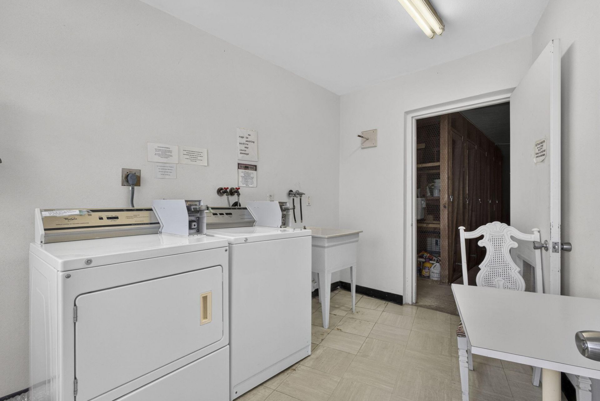 307 Wellington C, West Palm Beach, FL 33417 Photo