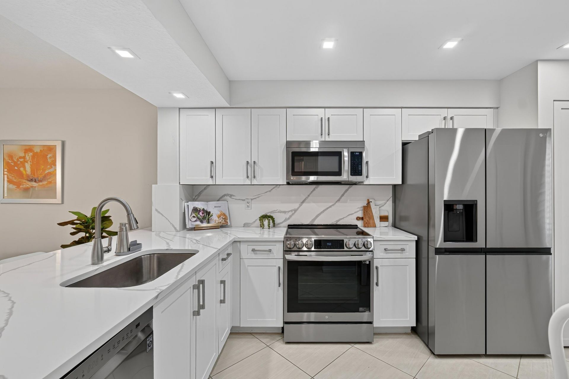 12540 Majesty Circle, Unit 303, Boynton Beach, FL 33437 Photo