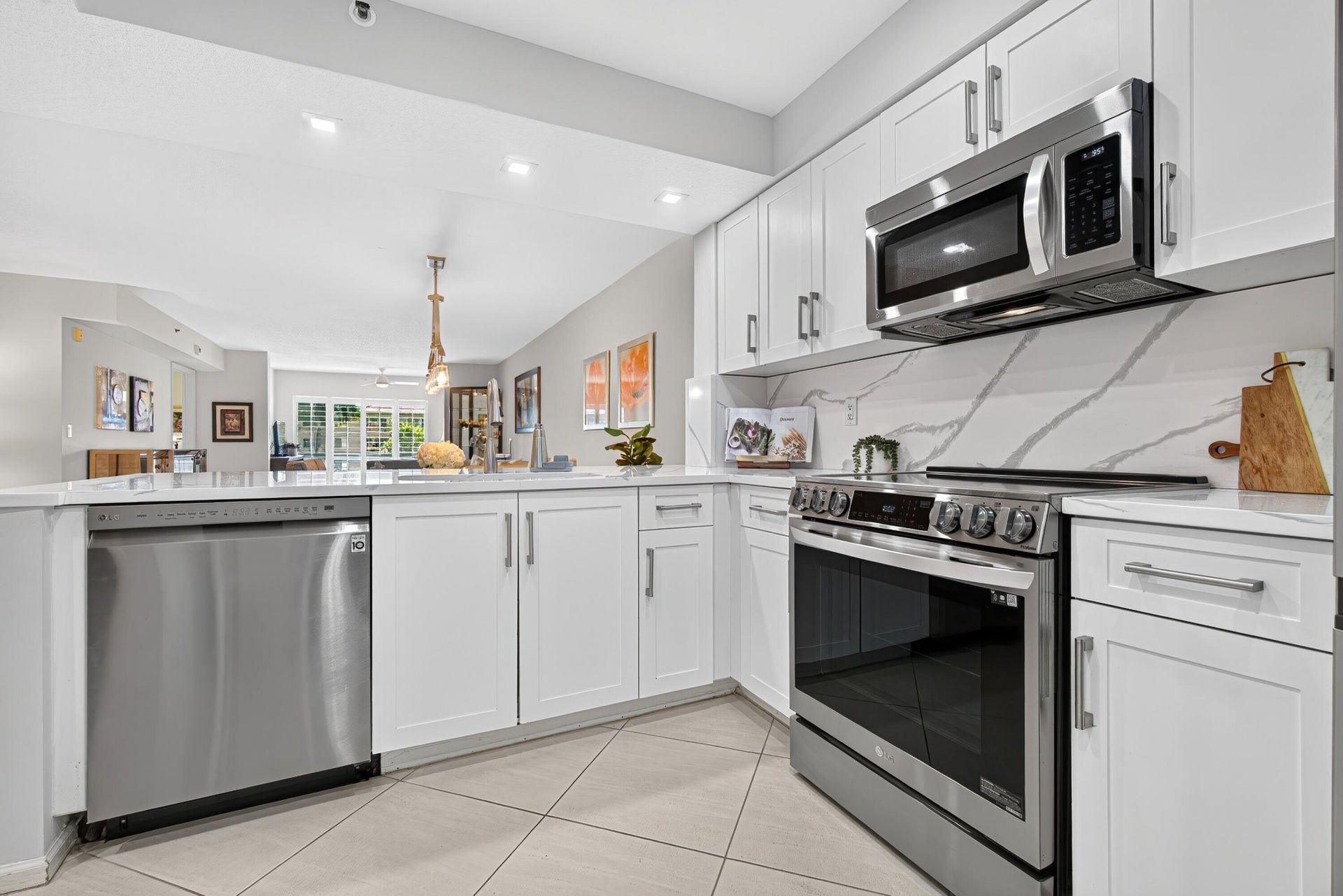 12540 Majesty Circle, Unit 303, Boynton Beach, FL 33437 Photo