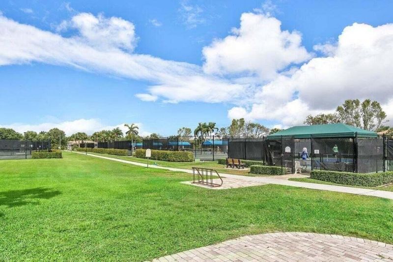 12540 Majesty Circle, Unit 303, Boynton Beach, FL 33437 Photo
