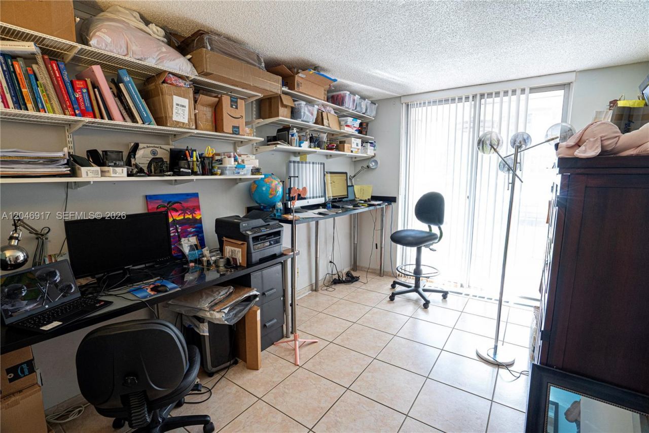 601 Three Islands Blvd , Unit 117, Hallandale Beach, FL 33009 Photo