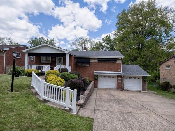 422 Woodrift Ln , Pittsburgh, PA 15236