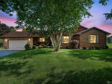 4746 Bolin Avenue, Mad River Township, OH 45502