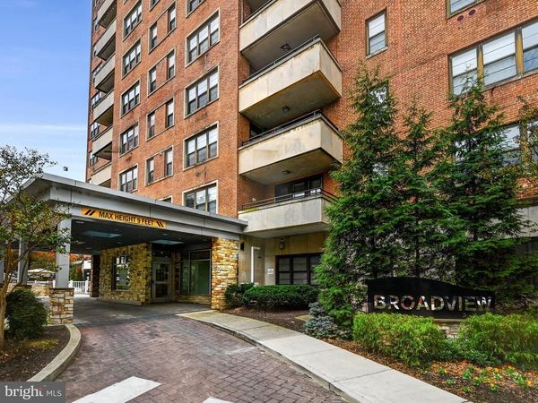 105 39TH STREET W, Unit PH3, ROLAND PARK, MD 21210