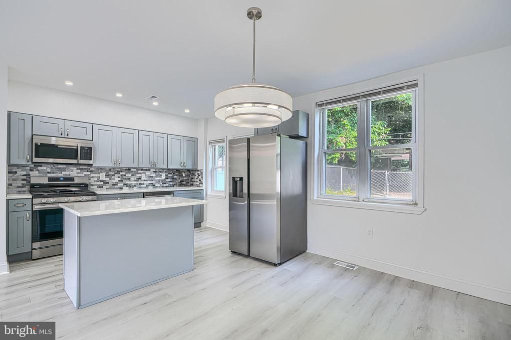 2322 DRUID PARK DRIVE , BALTIMORE, MD 21215