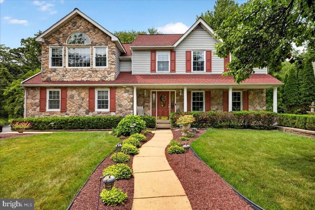 234 TETHER WAY , DOYLESTOWN, PA 18901