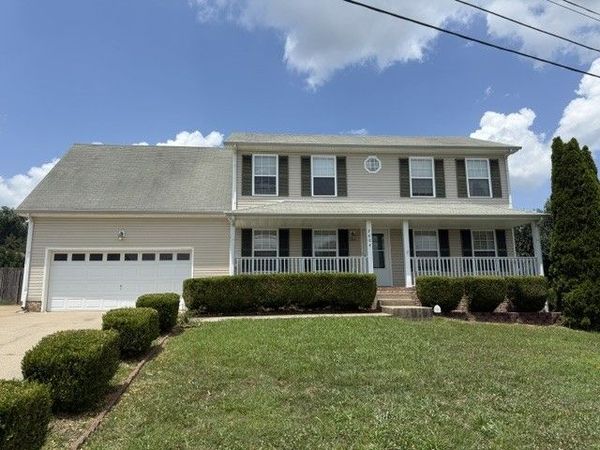 2604 Sugarhill Ct, Clarksville, TN 37040