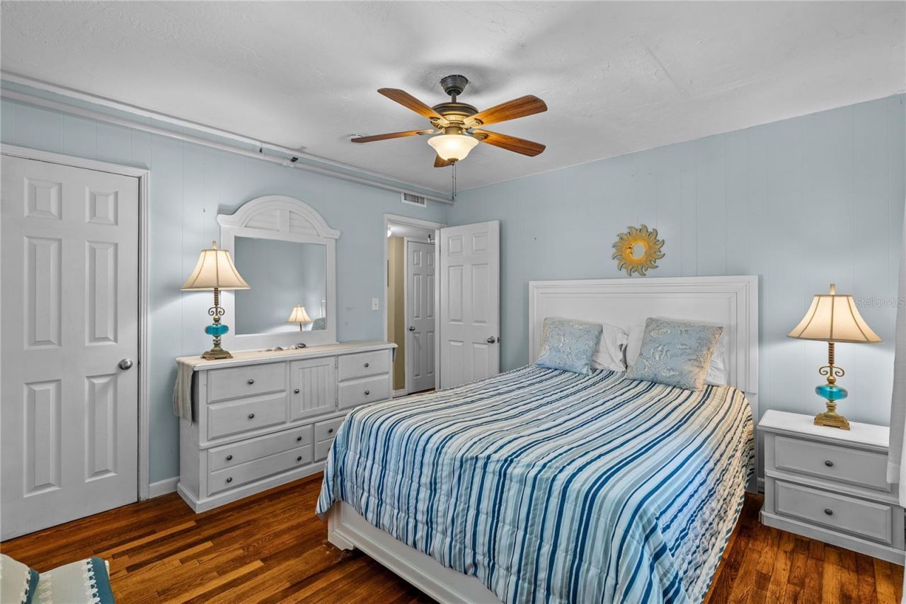 5407 29th Avenue S, Gulfport, FL 33707 Photo