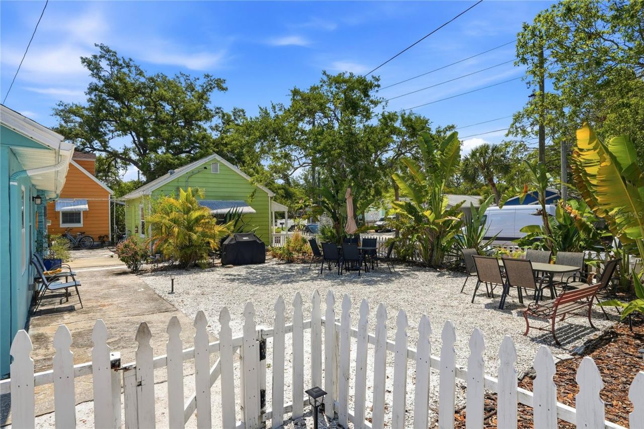 5407 29th Avenue S, Gulfport, FL 33707 Photo