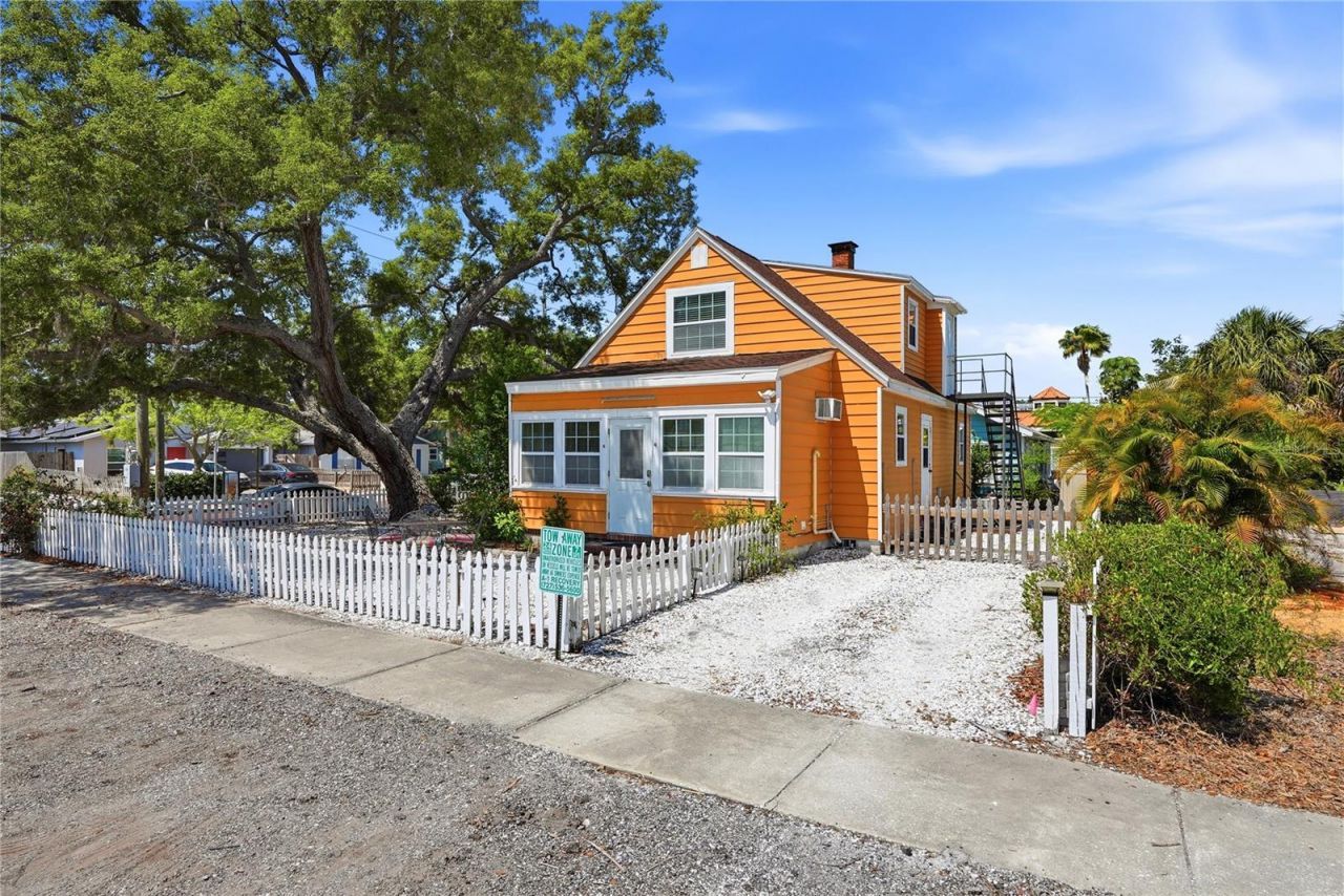 5407 29th Avenue S, Gulfport, FL 33707 Photo