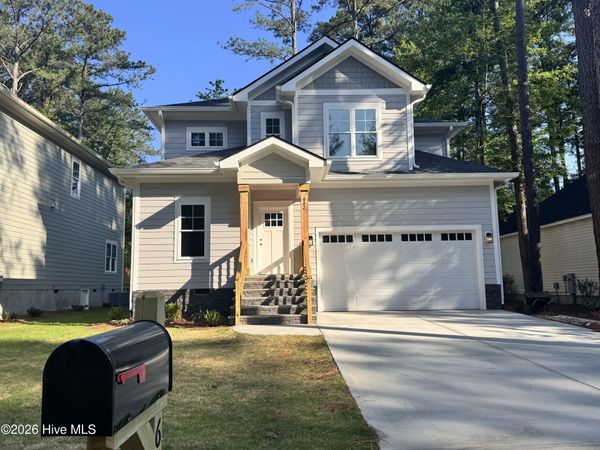 662 Wren Lane , Vass, NC 28394