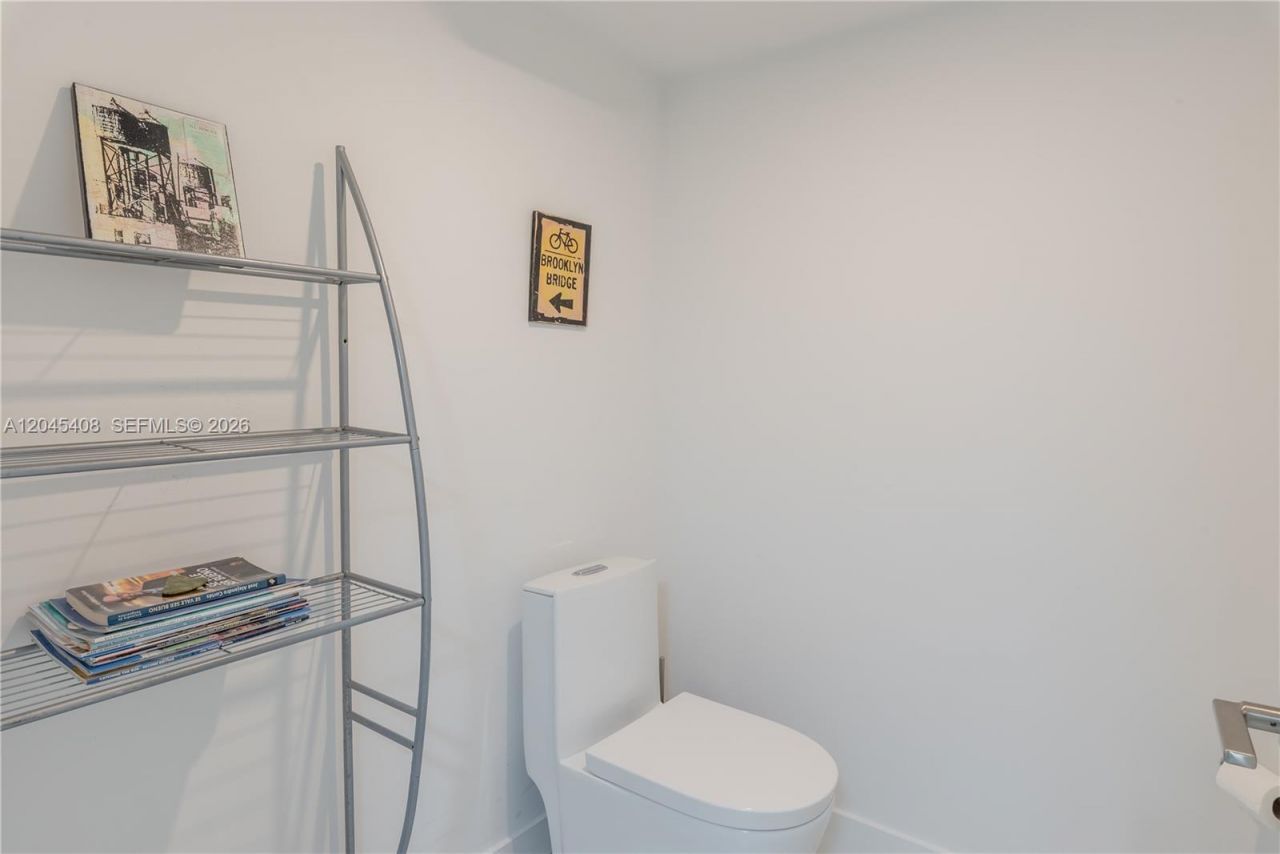 151 Crandon Blvd , Unit 122, Key Biscayne, FL 33149 Photo
