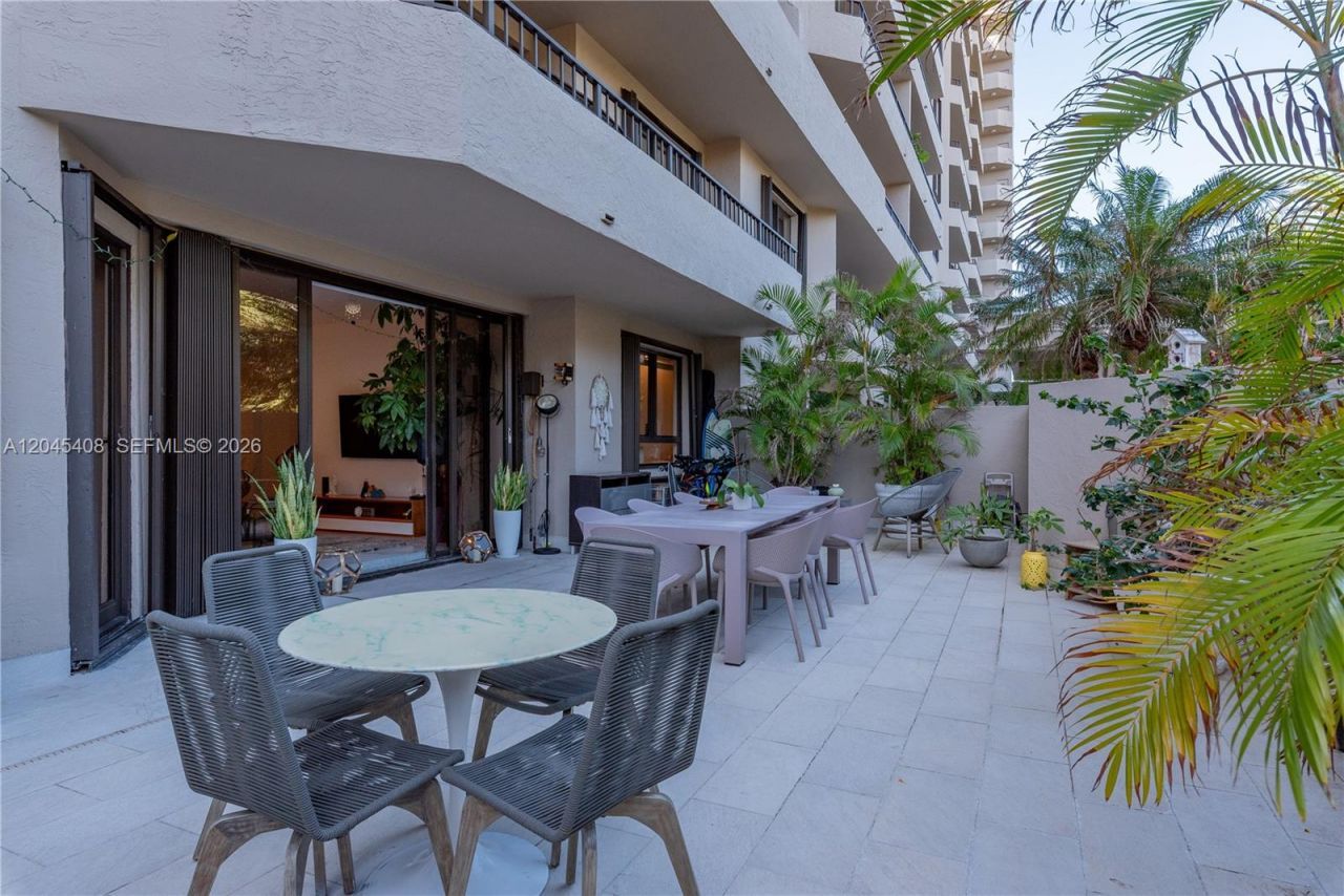 151 Crandon Blvd , Unit 122, Key Biscayne, FL 33149 Photo