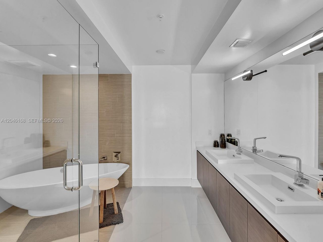 300 Sunny Isles Blvd, Unit 4-1503, Sunny Isles Beach, FL 33160 Photo