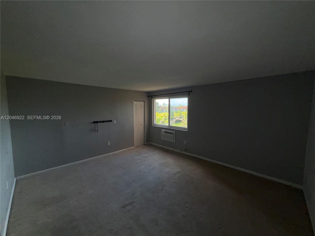 6960 Miami Gardens Dr, Unit 2-431A, Hialeah, FL 33015 Photo