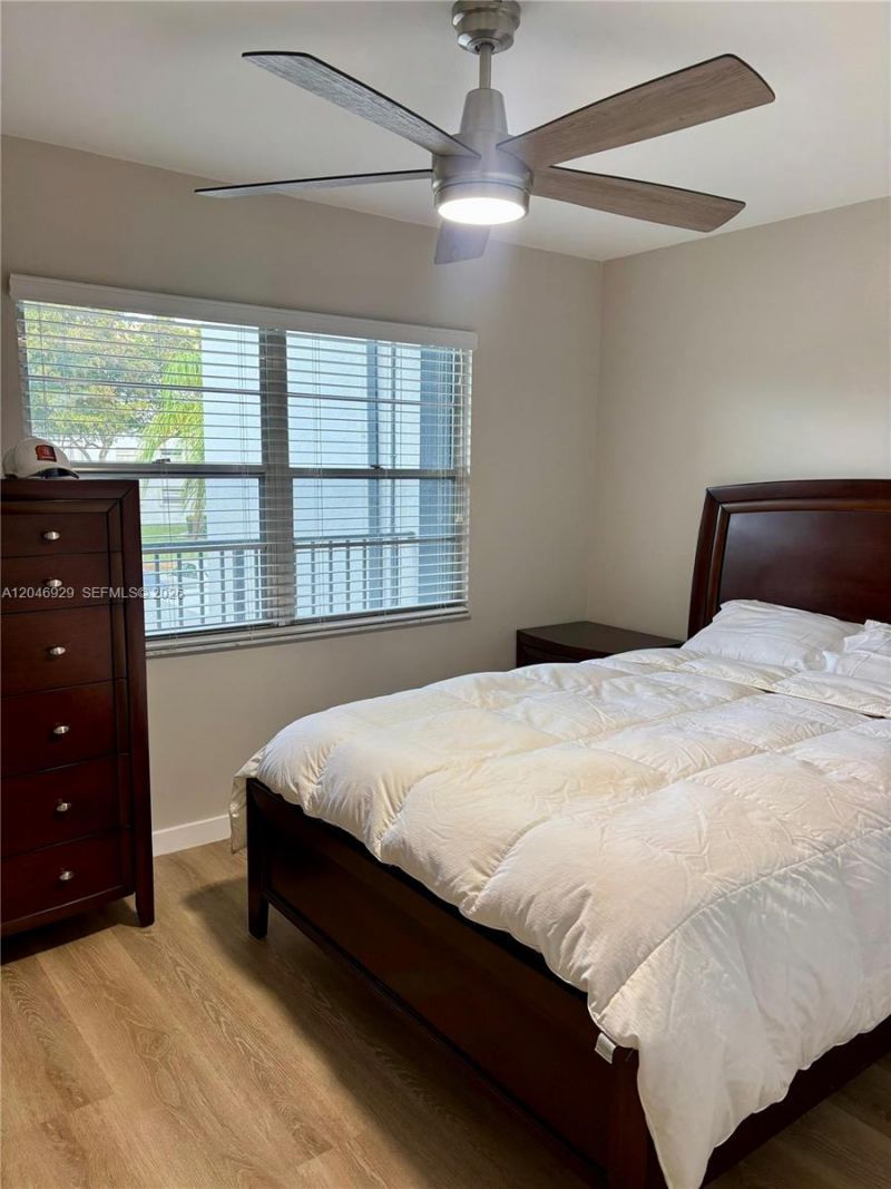 800 SW 125th Way, Unit 207O, Pembroke Pines, FL 33027 Photo