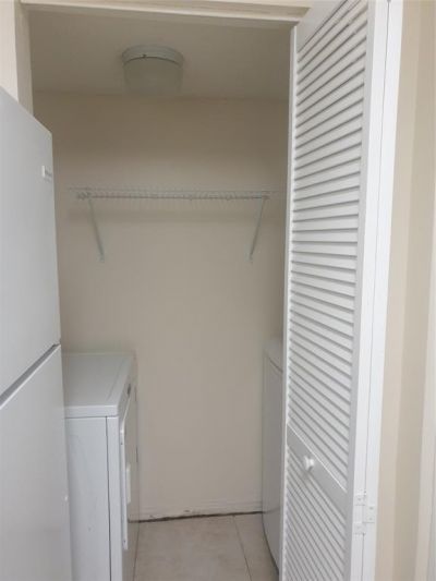 520 S Park Road, Unit 18-12, Hollywood, FL 33021 Photo