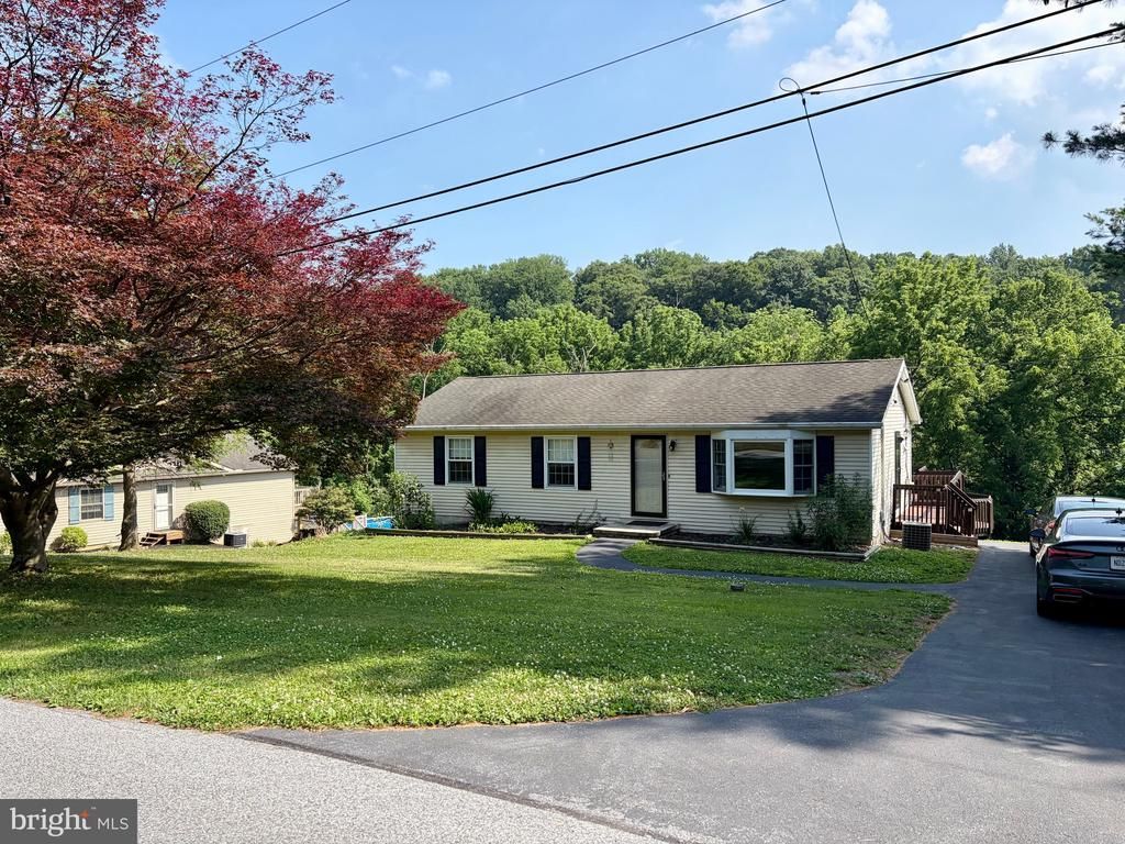 408 STONE HILL ROAD , CONESTOGA, PA 17516