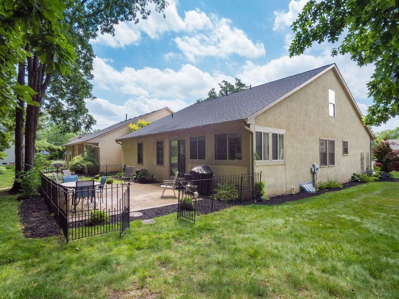 2500 Tevis Ann Court, Dublin, OH 43016 Photo 12