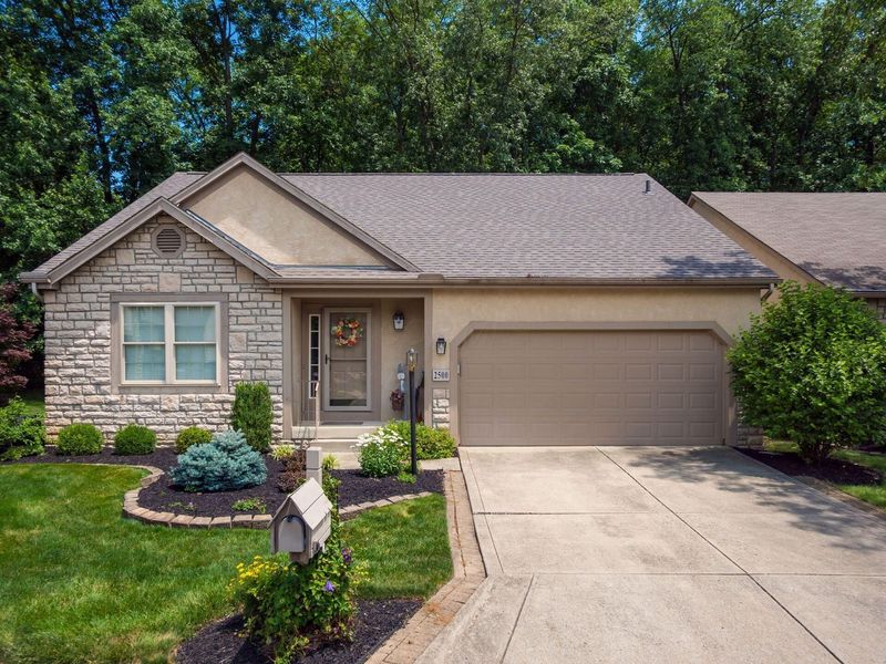 2500 Tevis Ann Court, Dublin, OH 43016 Photo 2