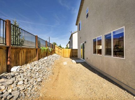 8918 Wolf Moon Drive, Reno, NV 89506 Photo